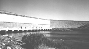 San Luis Dam Power Generating Plant & Pumping Station,
Los Banos, California