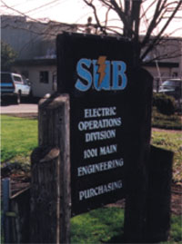 Spurred by a need for more reliability, the Springfield (Oregon) Utility Board began looking into installing a new communications network to link its substations with the Master Communications Center in late 1996.